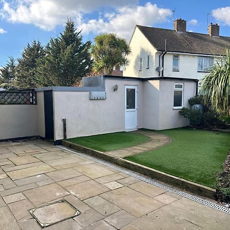 Cosy En-Suite Double Room1 Heathrow Accommodation Northolt  Exterior foto
