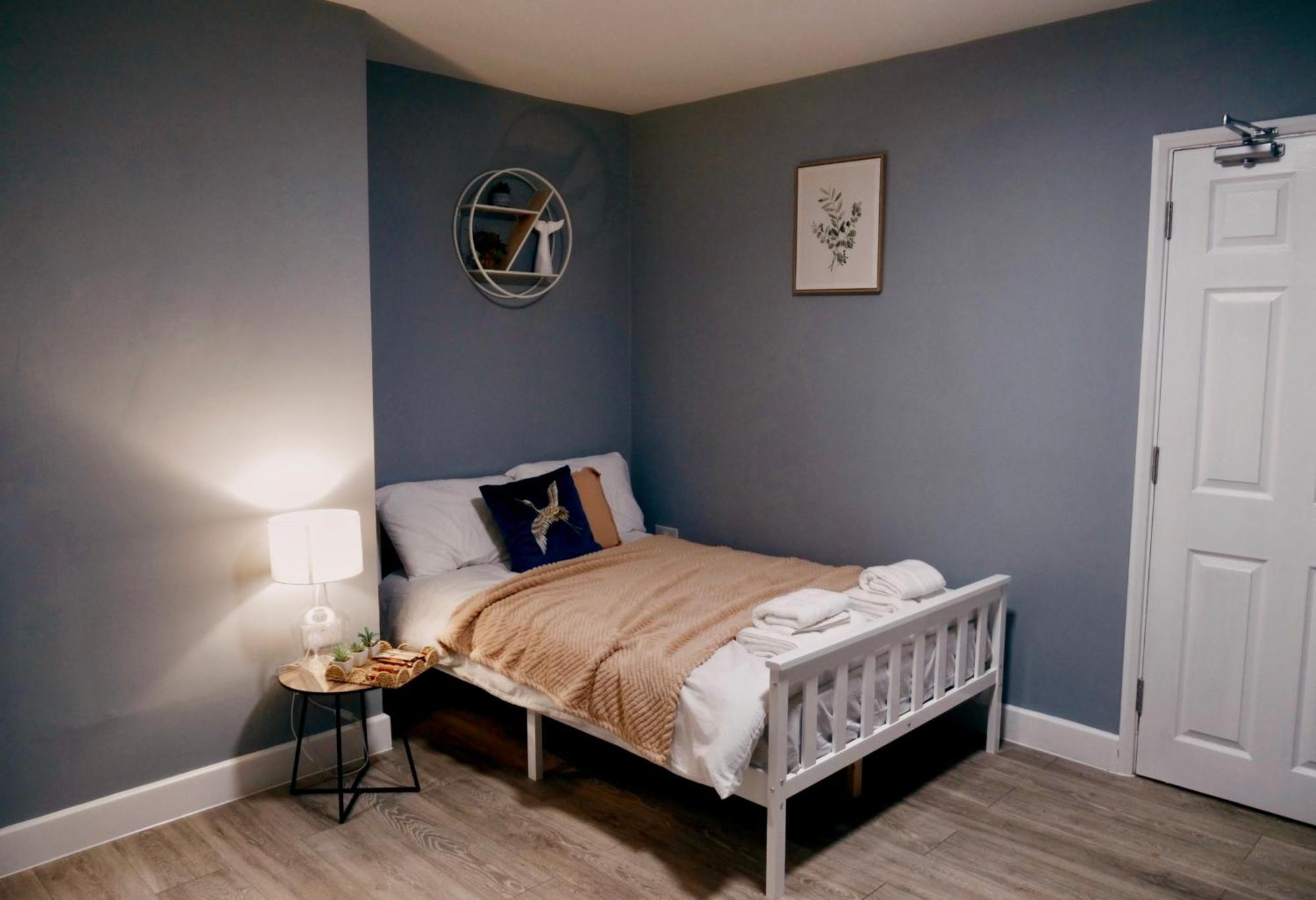 Cosy En-Suite Double Room1 Heathrow Accommodation Northolt  Exterior foto